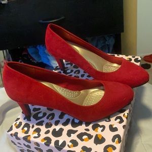red heels